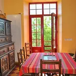 Grande Maison De Famille à Pour 8 - La Tour Limeuil