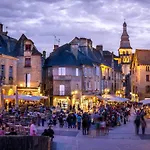 펜션 Grande Maison De Famille A Pour 8 - La Tour Limeuil