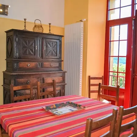 Nyaraló Grande Maison De Famille A Pour 8 - La Tour