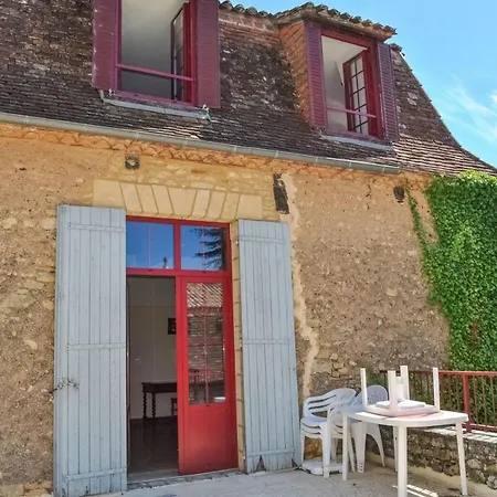 Casa de Férias Grande Maison De Famille à Pour 8 - La Tour *