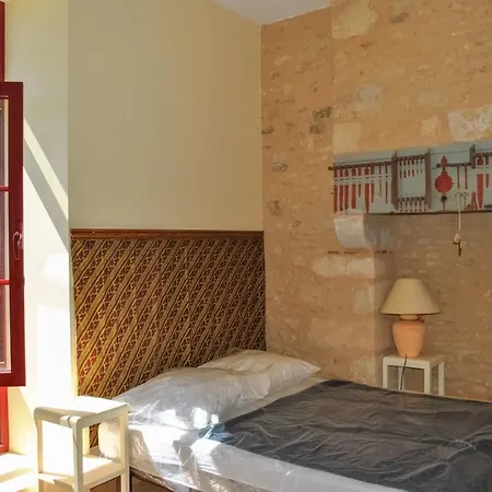 Grande Maison De Famille à Pour 8 - La Tour Limeuil